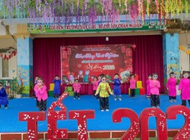 Những điệu nhảy vui nhộn của các bé 4 tuổi trung tâm